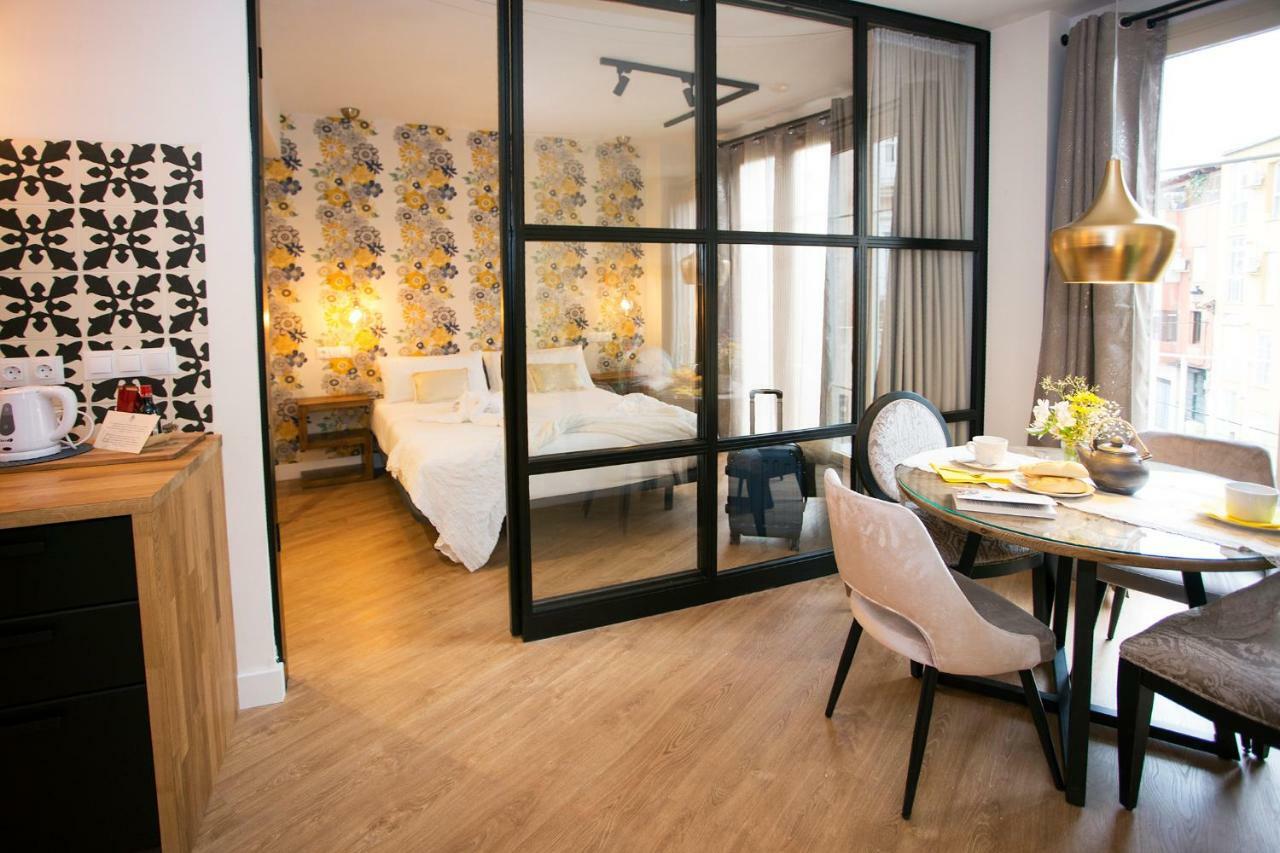 Graffiti Suites มาลากา ภายนอก รูปภาพ